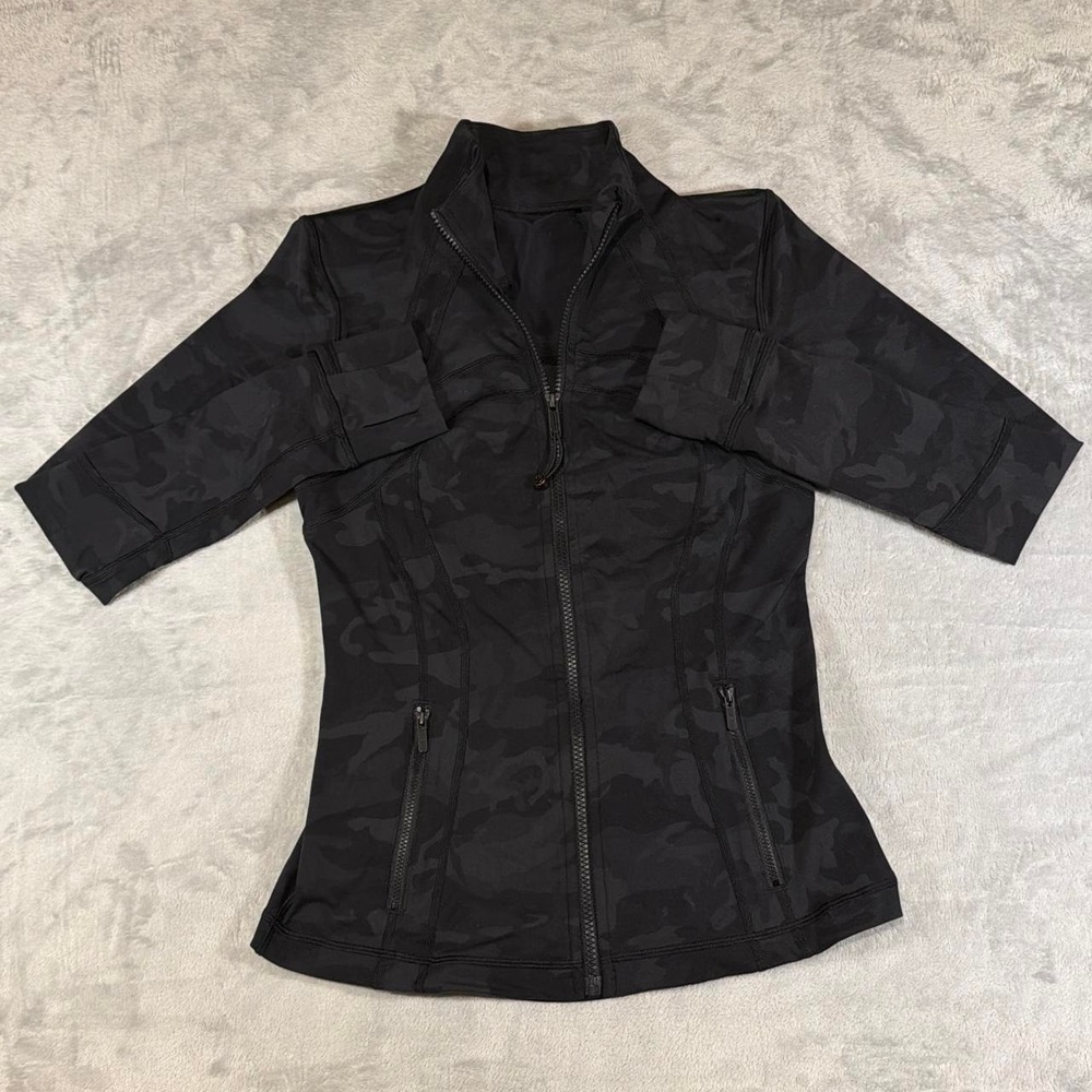 Lululemon Camo Define Jacket | Black | Size 6